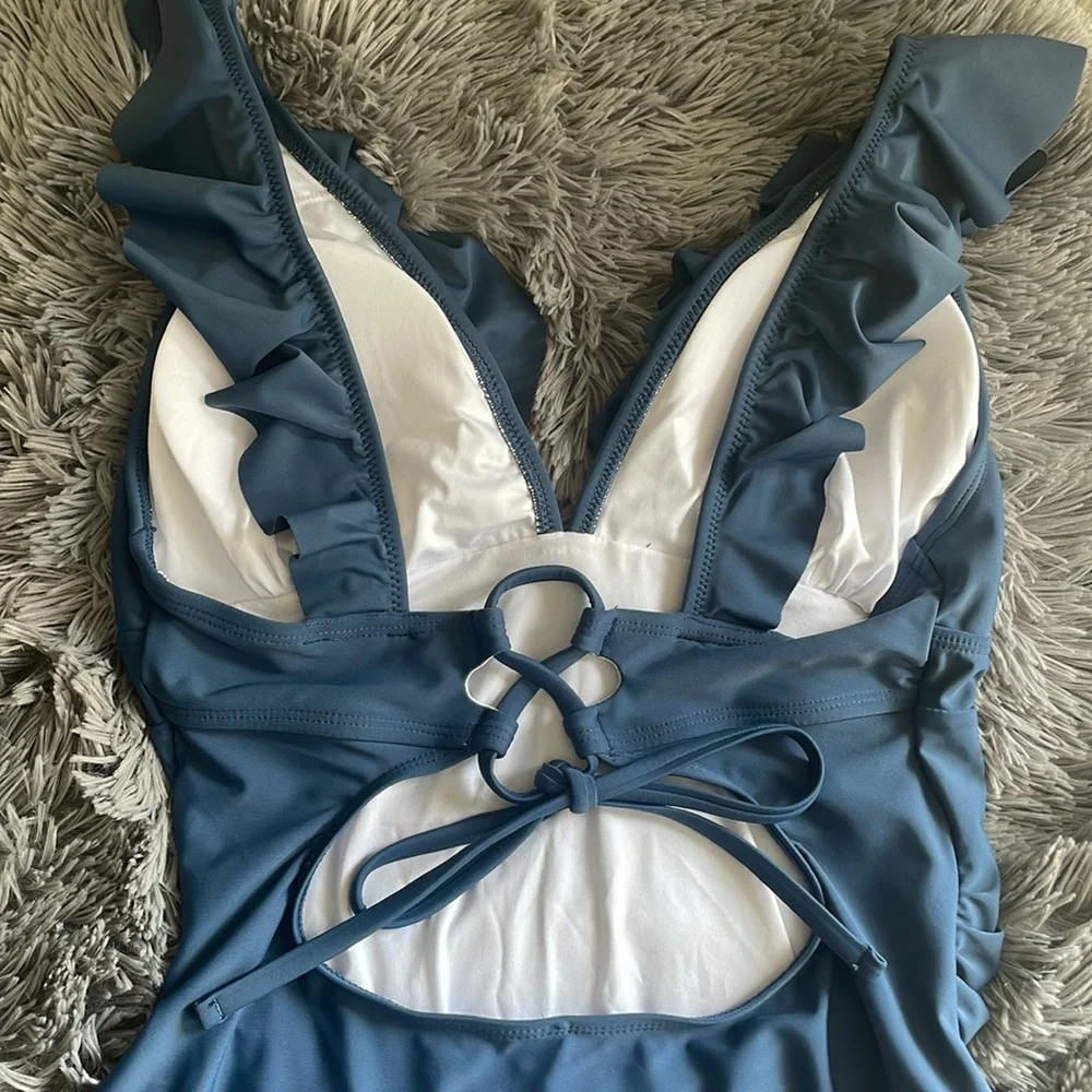 Cupshe Ruffled V-Neck & Lace-Up Back Swimsuit - Picture 8 of 14